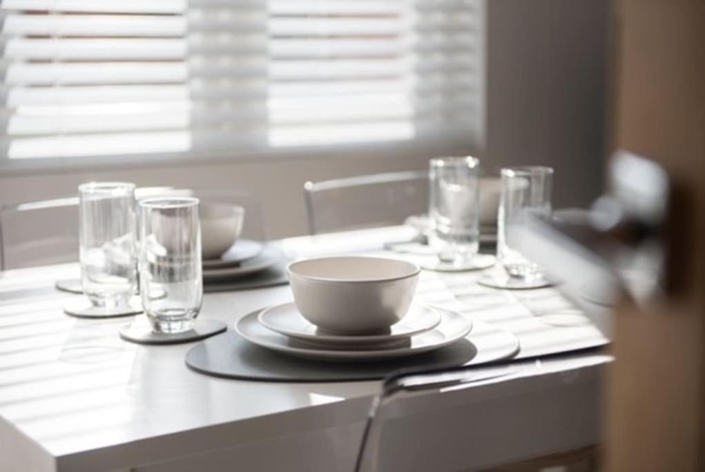 Beautiful, Spacious 1 Bed Flat ブレントウッド エクステリア 写真